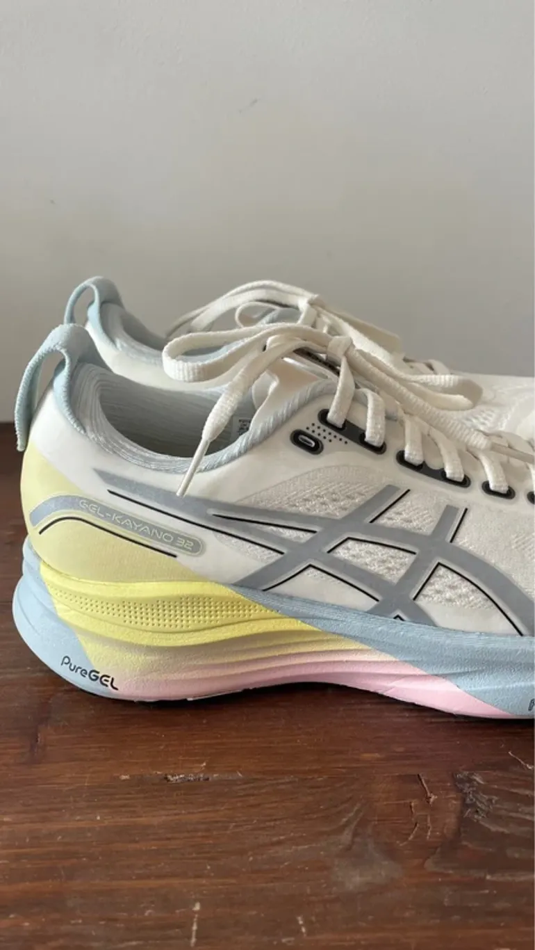 Tweedehands Asics Gel-Kayano 32 bike — afbeelding 10 van 13