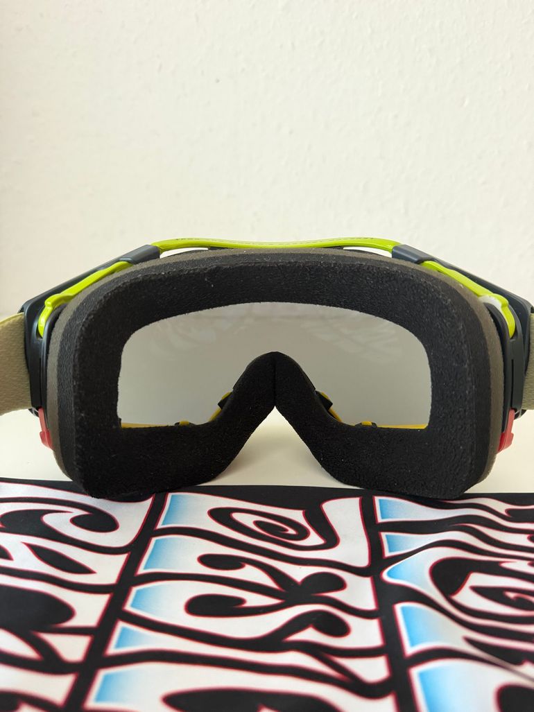 Oakley Airbrake Goggles 2025 bike d'occasion — image 7 sur 10