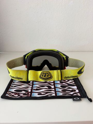 Oakley Airbrake Goggles 2025 bike d'occasion — image 8 sur 10