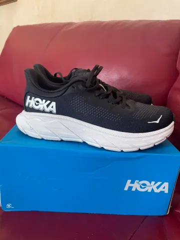 Used Hoka Arahi 7 Wide bike — image 1 of 4