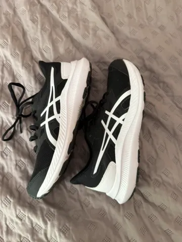Gebrauchtes Asics Jolt 4 bike — Bild 2 von 2