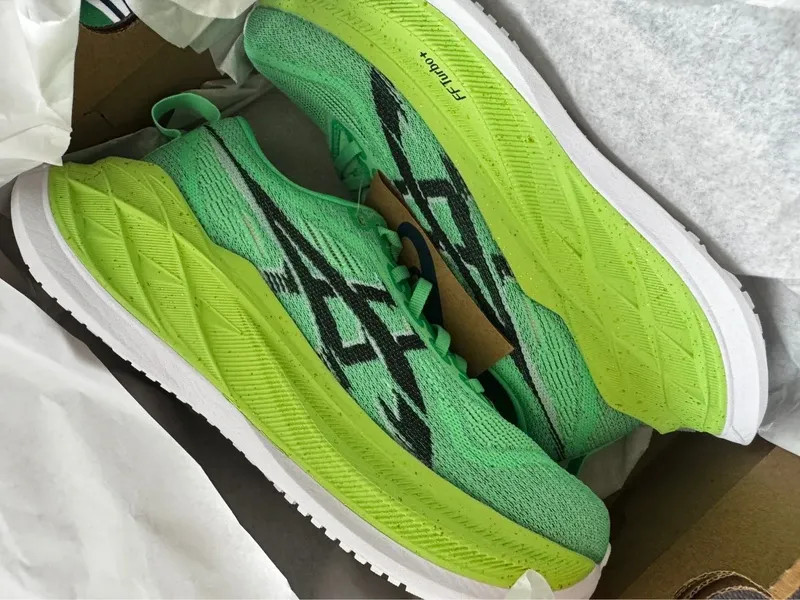Used Asics Superblast 2 Ekiden Running Shoes