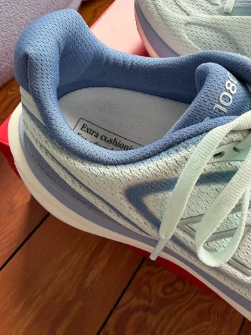 New Balance Fresh Foam 1080 v15 bike d'occasion — image 5 sur 10