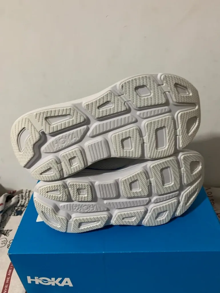 Hoka Bondi 9 bike d'occasion — image 5 sur 6