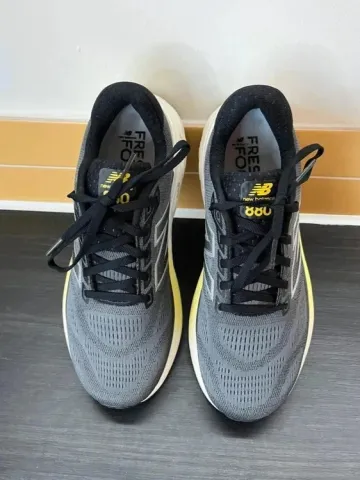Brugt New Balance Fresh Foam x880 v15 bike — billede 2 af 13