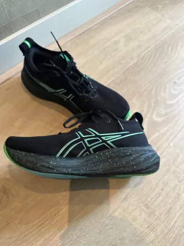 Used Asics Gel-Nimbus 26 bike — image 6 of 7