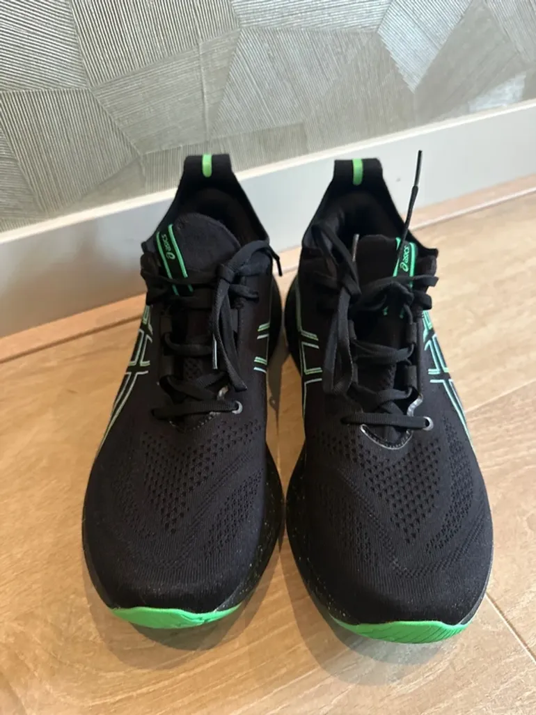 Used Asics Gel-Nimbus 26 bike — image 5 of 7