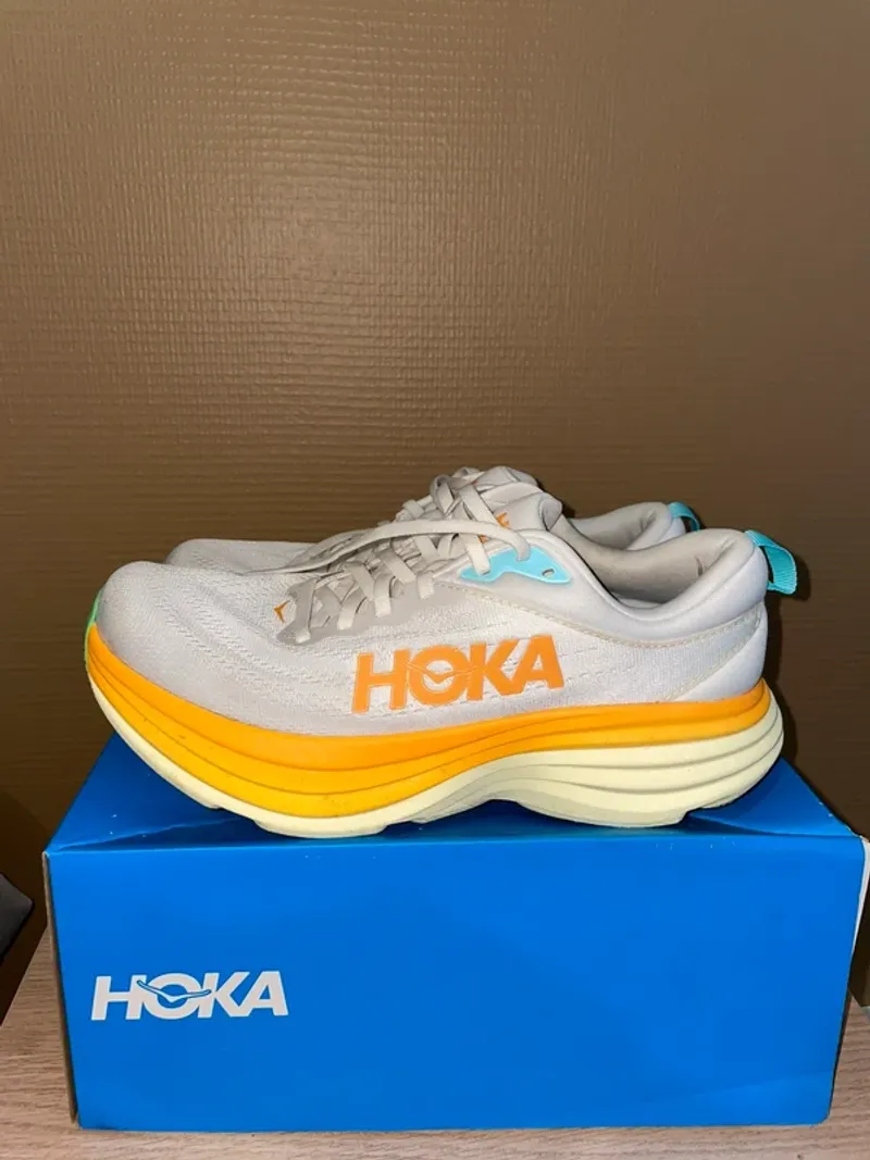 Brugt Hoka Bondi 8 Running Shoes