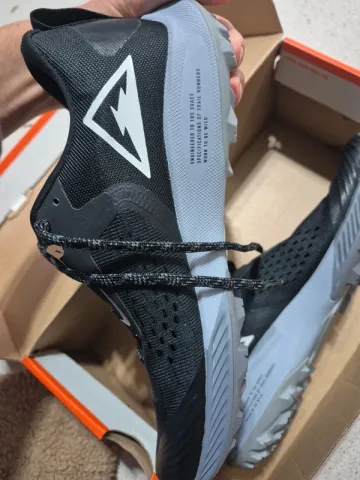 Brugt Nike Air Zoom Terra Kiger 5 bike — billede 4 af 4