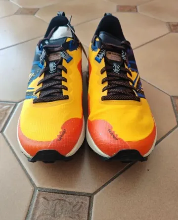 Brugt New Balance Summit V3 bike — billede 2 af 6