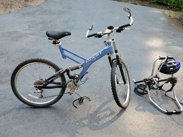 Used Giant Warp DS2 2000 bike — image 1 of 7