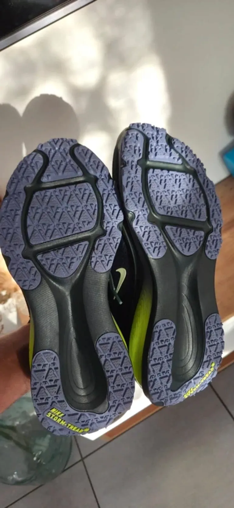 Used Nike Vomero 18 Gore-Tex bike — image 9 of 13