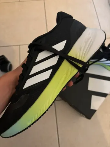 Adidas Runfalcon 5 bike usato — immagine 3 di 9