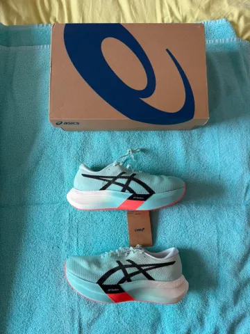 Used Asics Metaspeed Sky bike — image 1 of 11