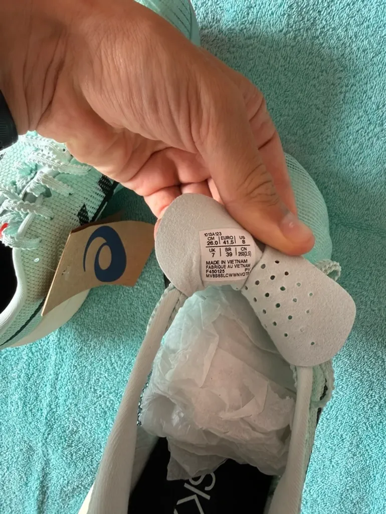 Used Asics Metaspeed Sky bike — image 9 of 11