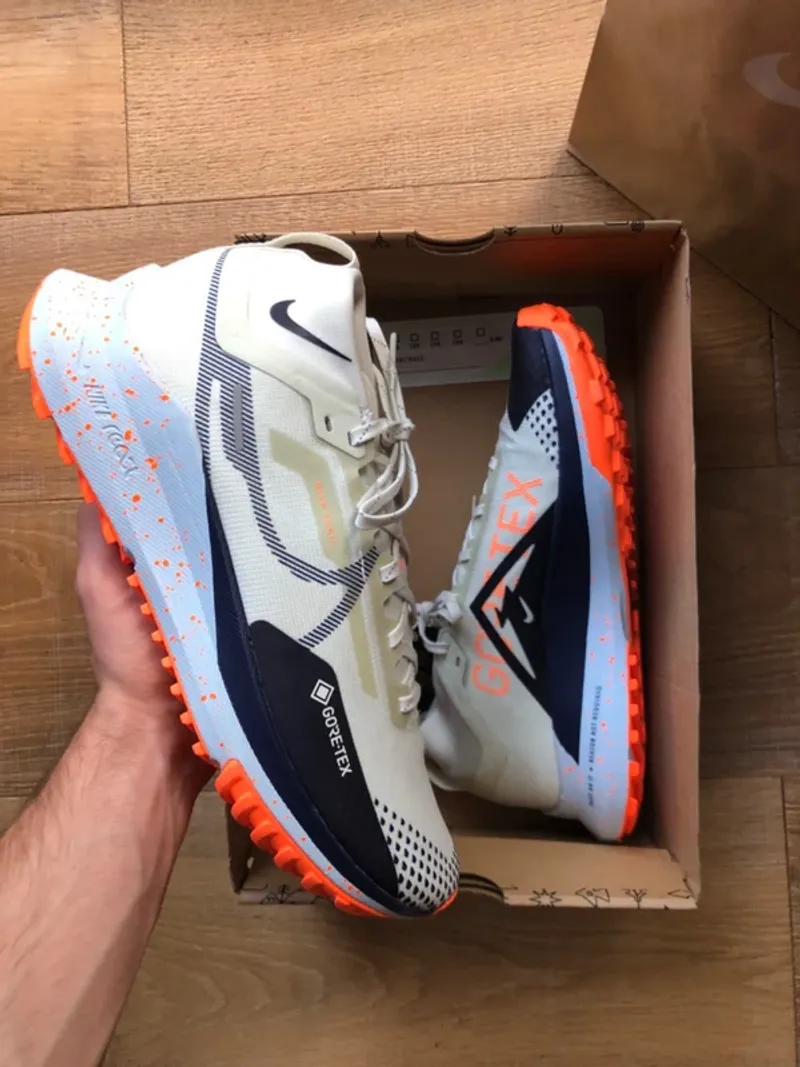 Used Pegasus React Trail 4 GTX V2 Running Shoes