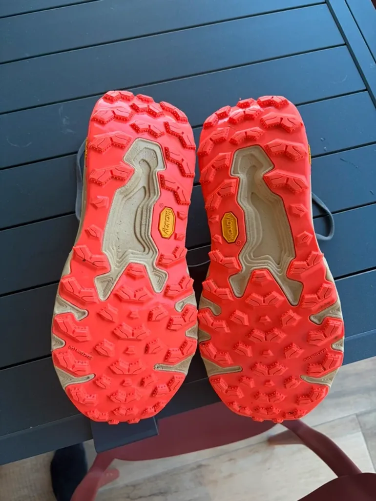 Gebrauchtes New Balance Fresh Foam X Hierro v9 bike — Bild 4 von 5