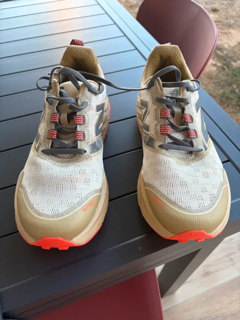 Used New Balance Fresh Foam X Hierro v9 Running Shoes
