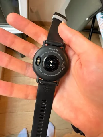 Used Garmin Vivoactive 5 bike — image 5 of 9