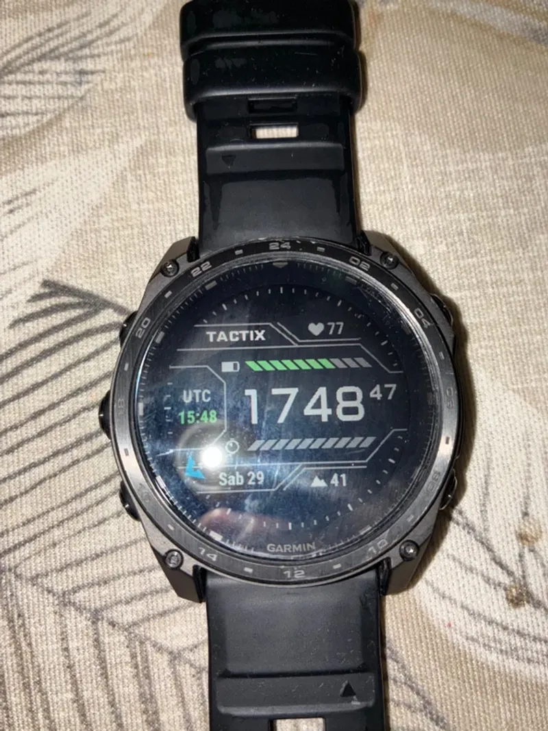 Garmin tactix 8 solar sapphire elite Electronics d'occasion