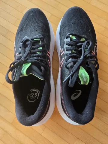 Used Asics GT-2000 14 bike — image 6 of 6