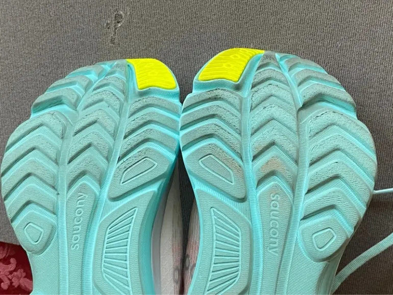 Used Saucony Kinvara 16 bike — image 7 of 8