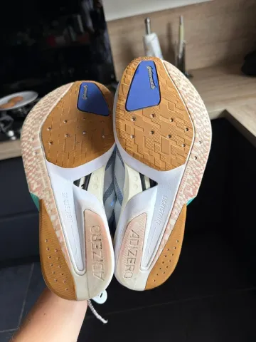 Used Adidas adizero Boston 13 bike — image 4 of 4
