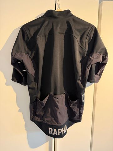 Gebrauchtes Rapha Pro Team Windstopper Jersey 2023 bike — Bild 2 von 5