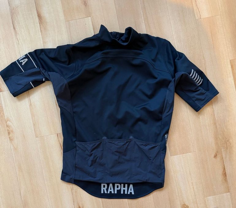 Gebrauchtes Rapha Pro Team Windstopper Jersey 2023 bike — Bild 4 von 5