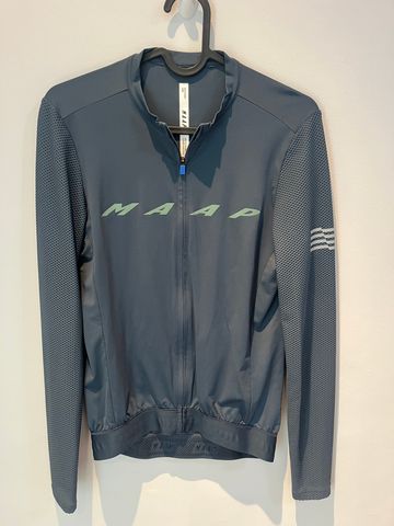 Used MAAP Evade Pro Base LS Jersey bike — image 1 of 6