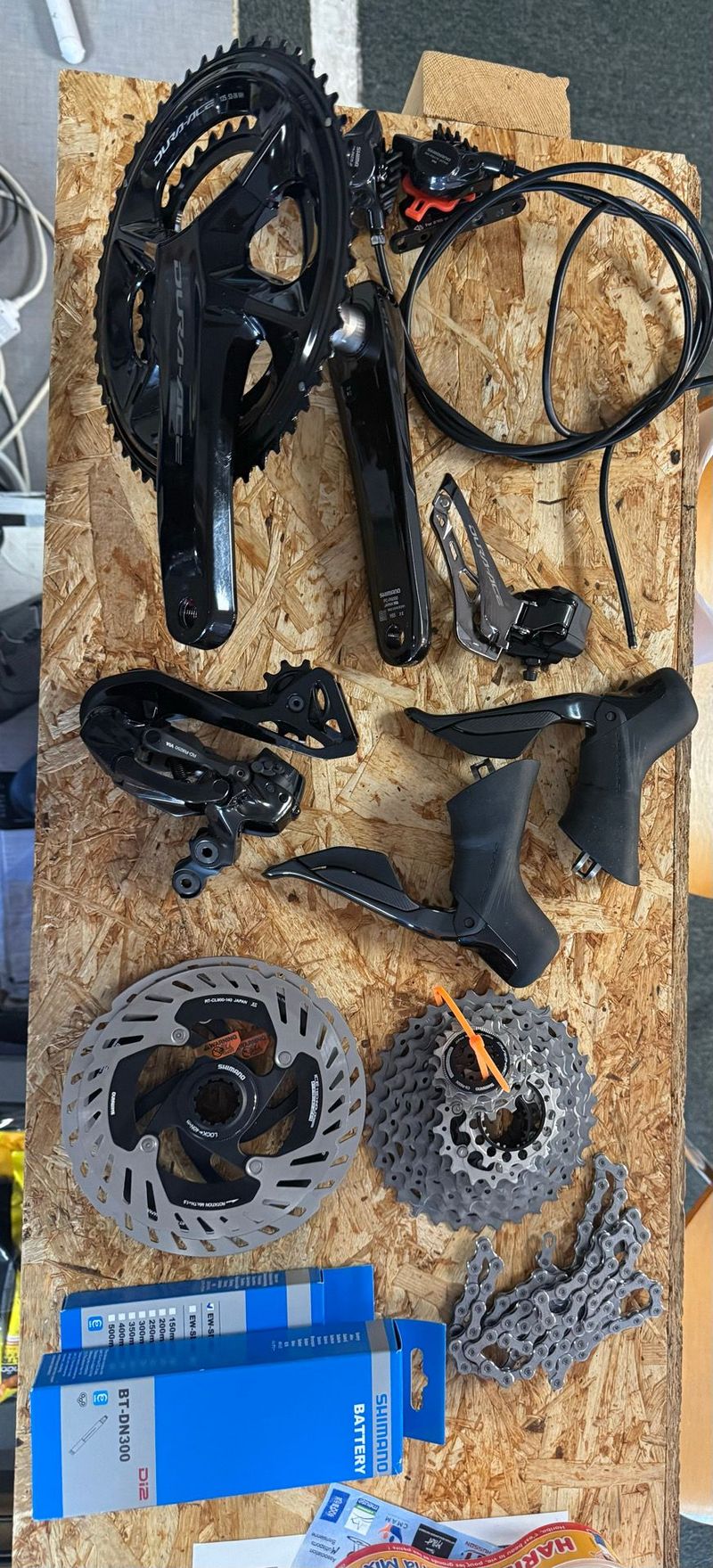 Shimano Dura Ace Di2 R9270 Groupset 2026 Groupset d'occasion