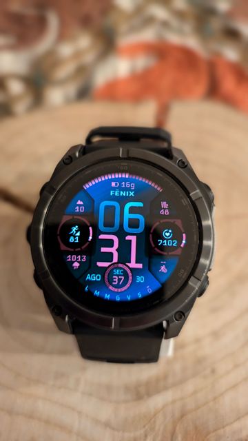 Used Garmin Fenix 8 AMOLED bike — image 2 of 13