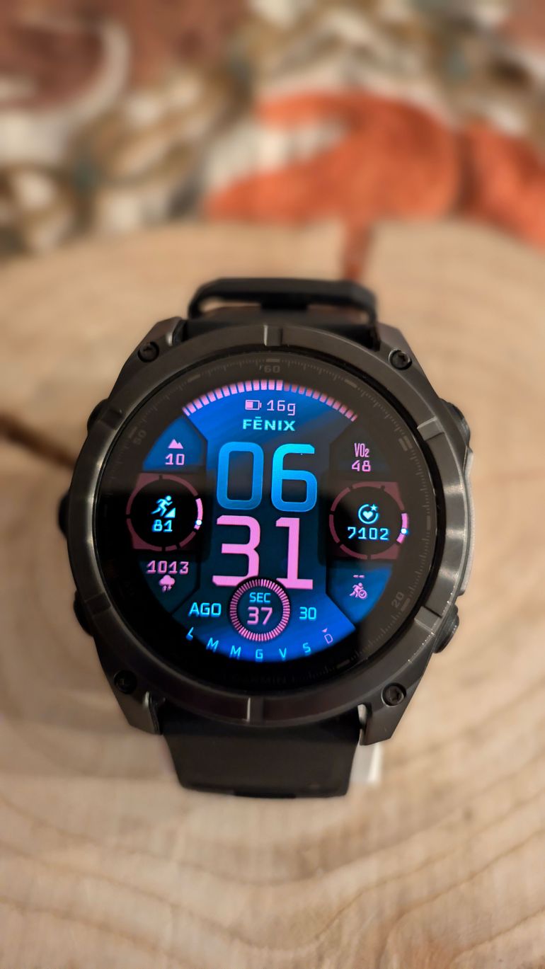 Used Garmin Fenix 8 AMOLED bike — image 2 of 13