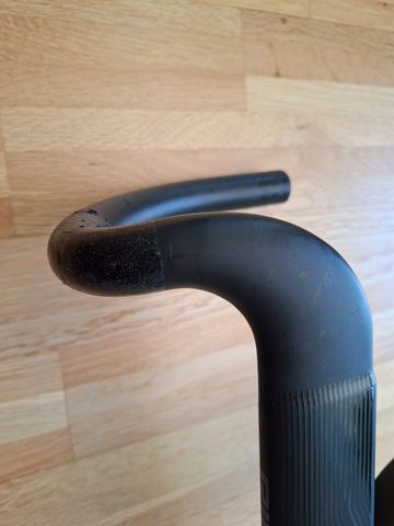 FORZA Nimbus Aero bike d'occasion — image 14 sur 18