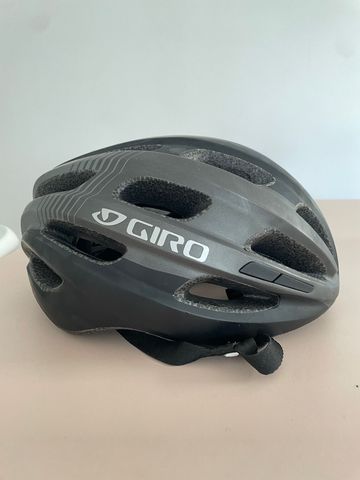 Giro Helmet 2021 bike d'occasion — image 2 sur 5