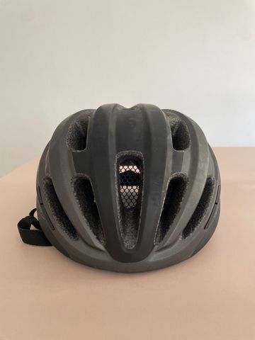 Giro Helmet 2021 bike d'occasion — image 1 sur 5