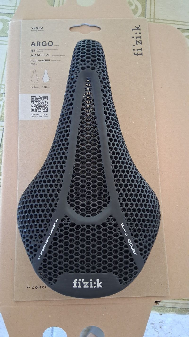Used Fizik Argo Vento R3 3d 2026 Saddles & Seatposts