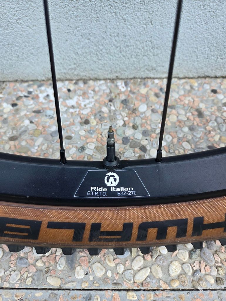 Used Alchemist mh27 bike — image 5 of 20