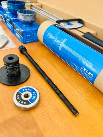 Park Tool Pedalier / Cazoletas Tools bike d'occasion — image 9 sur 10