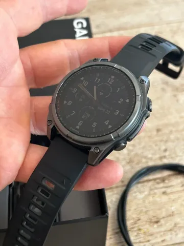 Garmin Fenix 8 Solar Sapphire 47mm bike d'occasion — image 2 sur 9