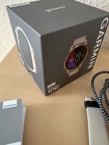Garmin Venu bike d'occasion — image 2 sur 3