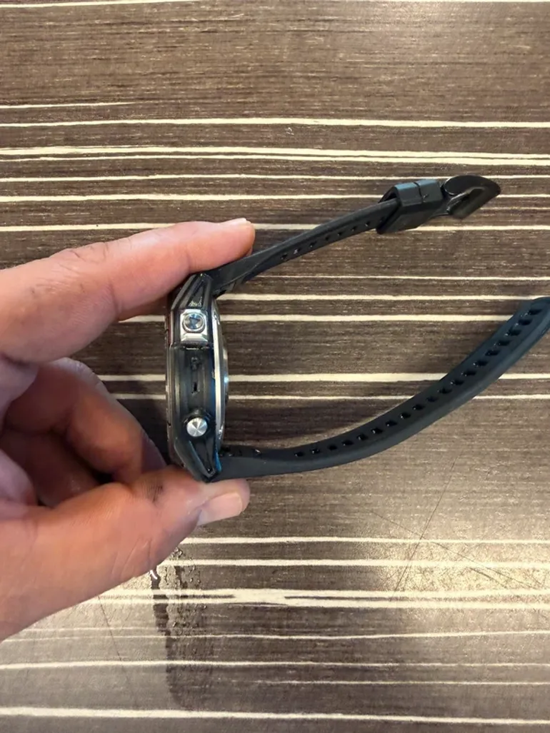 Used Garmin quatix 7 pro bike — image 2 of 5