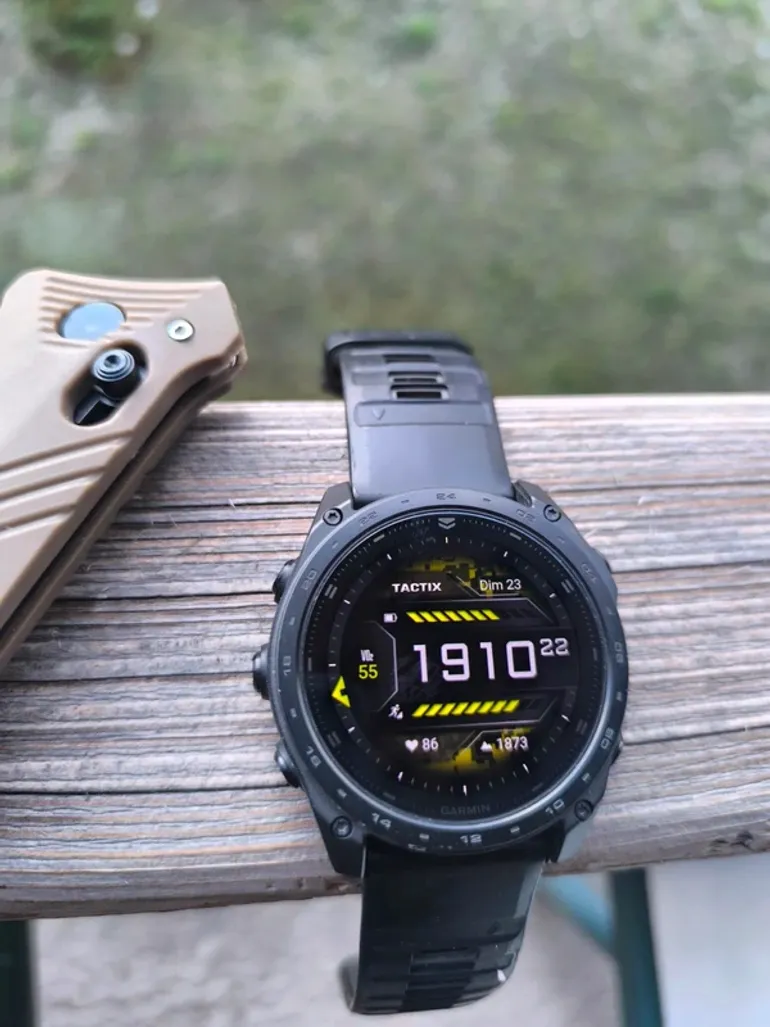 Used Garmin tactix 8 amoled 51 mm bike — image 9 of 10