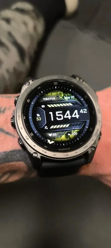 Used Garmin tactix 8 amoled 51 mm bike — image 1 of 10