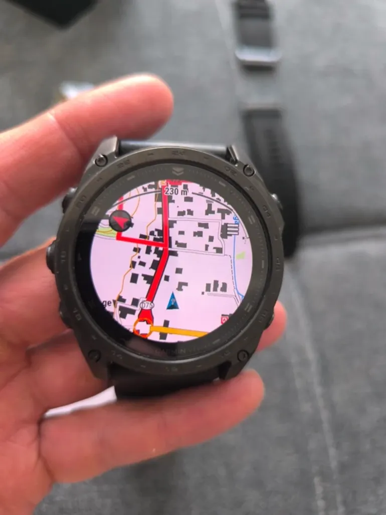 Used Garmin tactix 8 amoled 51 mm bike — image 2 of 10