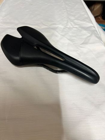Używany Specialized toupe 2023 Saddles & Seatposts