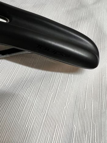 Używany Specialized bridge 2024 Saddles & Seatposts