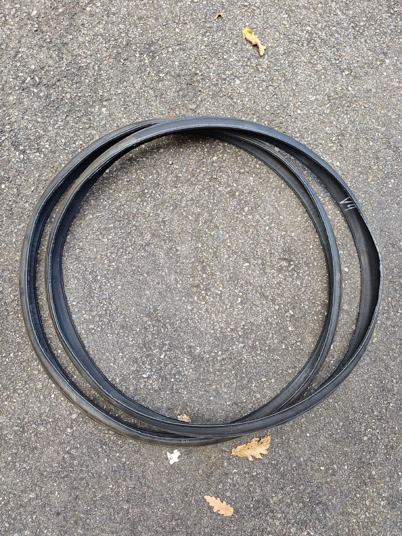 Pirelli p zero race tlr 2026 Tyres & Tubes d'occasion