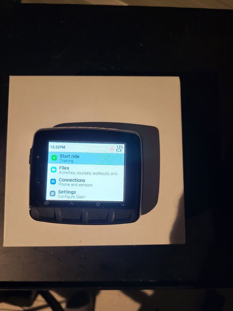 Used Stages Dash 2018 bike — image 2 of 4