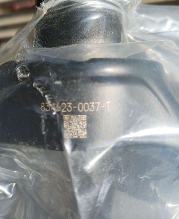 Used Fox 38 Performance Elite Fork 2022 bike — image 3 of 3